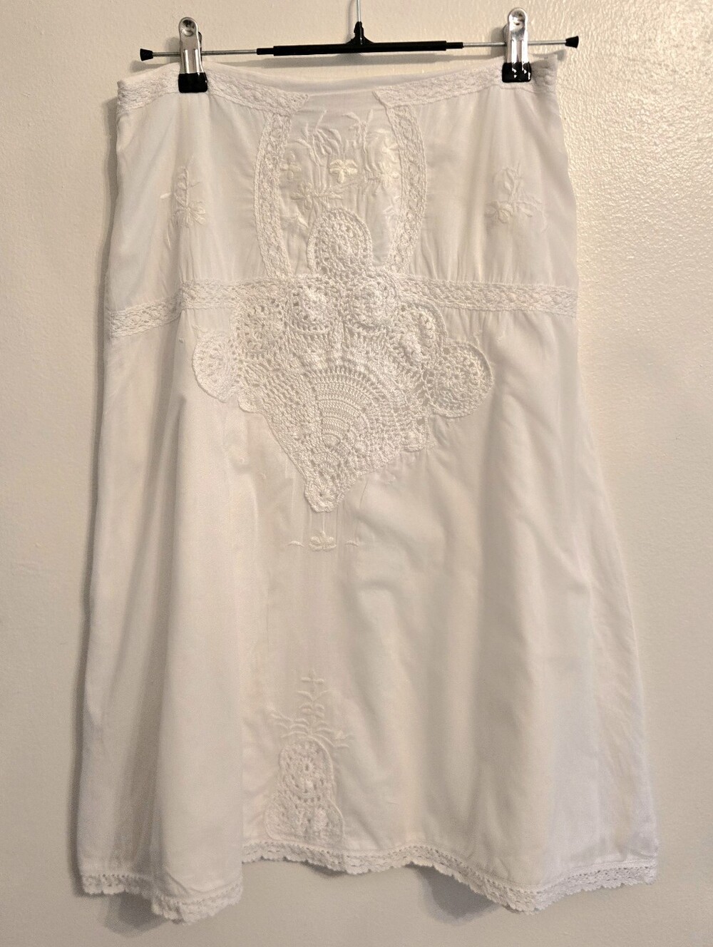 Vintage Free People Y2K White Cotton Midi Skirt Crochet Embroidered Size 4